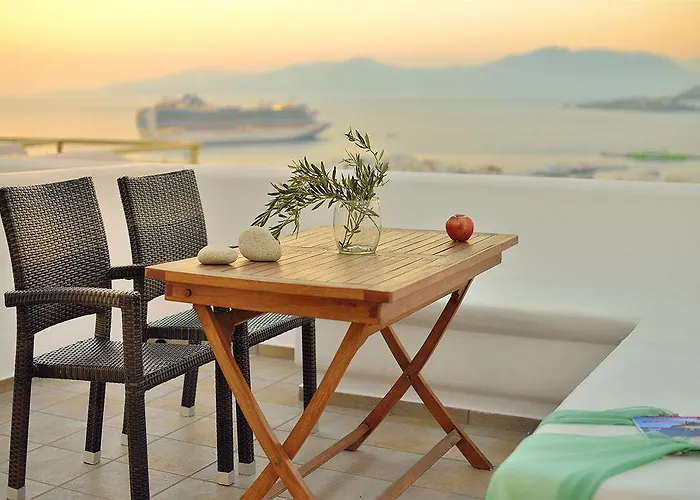 Pelican 2* Mykonos Town