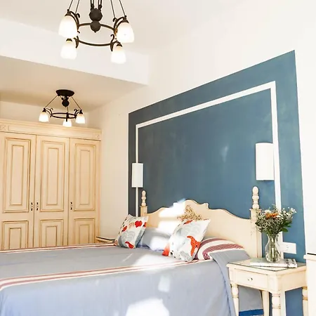 Pelican Hotell