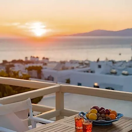 Pelican Mykonos Town